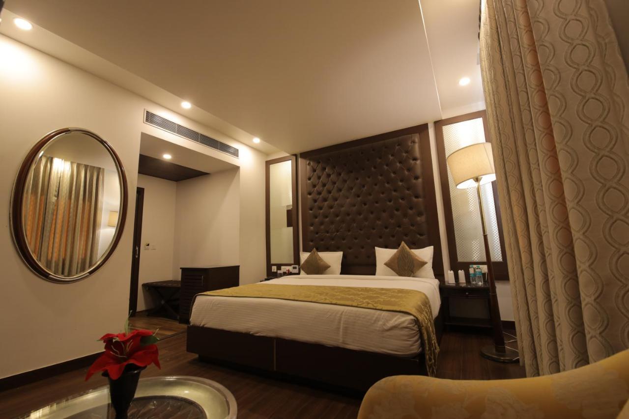 Airport Hotel Bollywood Paradise 新德里 外观 照片