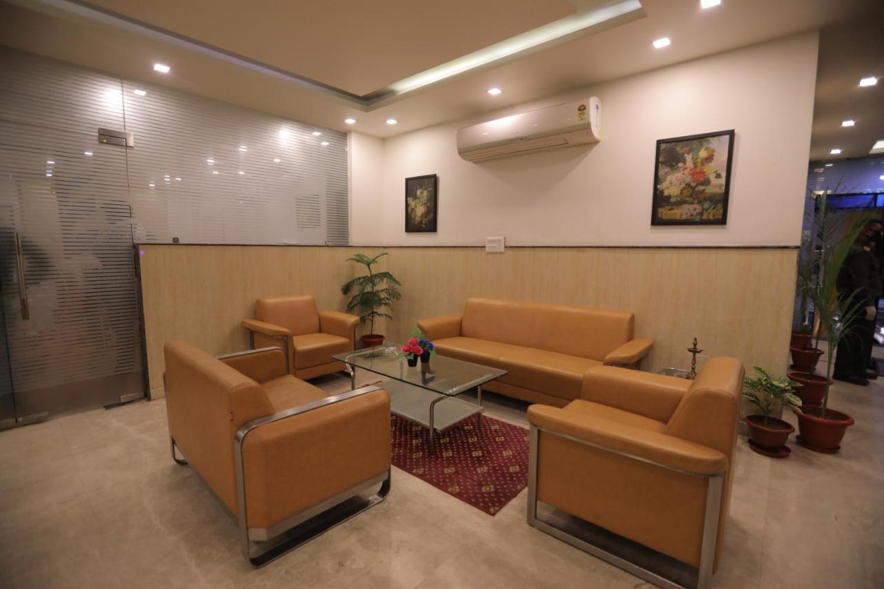 Airport Hotel Bollywood Paradise 新德里 外观 照片