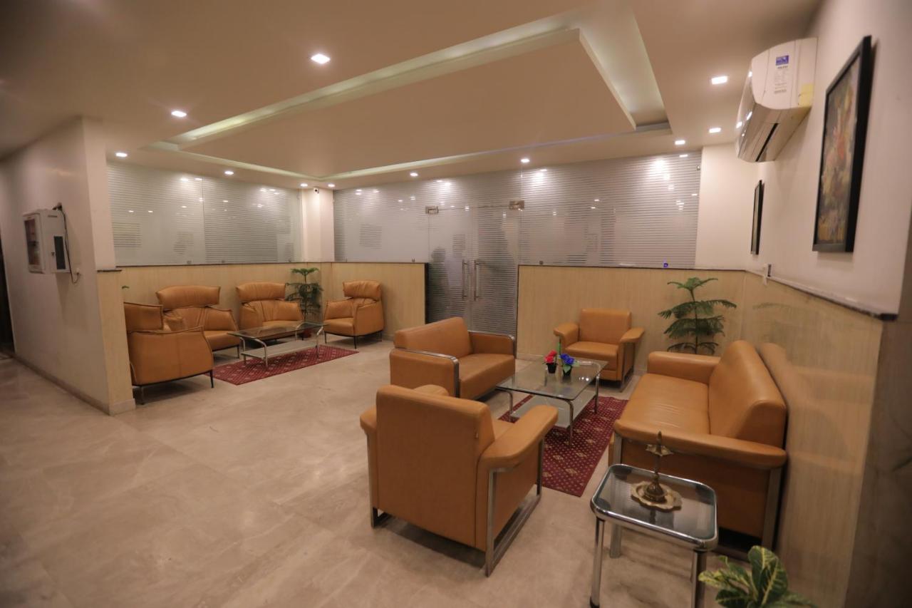 Airport Hotel Bollywood Paradise 新德里 外观 照片