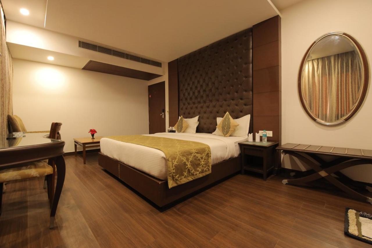 Airport Hotel Bollywood Paradise 新德里 外观 照片