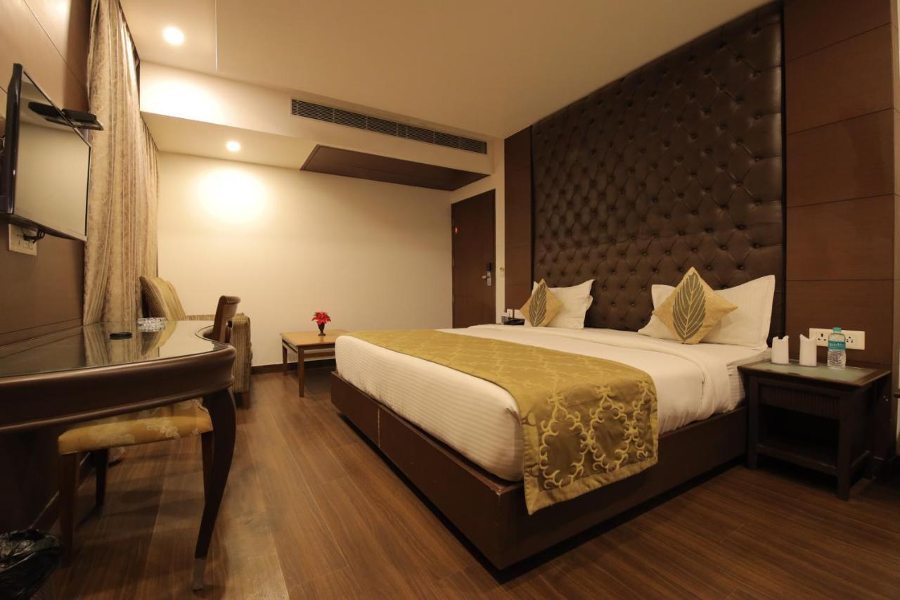 Airport Hotel Bollywood Paradise 新德里 外观 照片